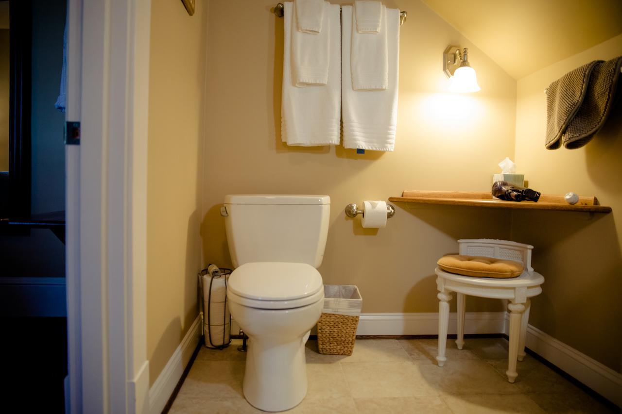 Black Lantern Inn Roanoke Bagian luar foto